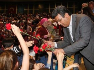 Küçükçekmece’de Anneler Gününe Özel Gösteri