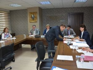 İzmit Belediyesi Kiralama İhalesi Düzenledi