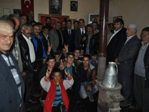 MHP Adayları Muhtarlarla Bir Araya Geldi