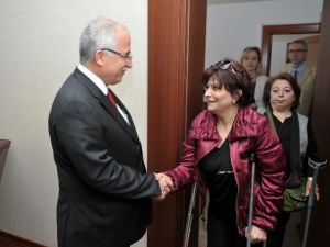 Vali Tuna’ya Engelli Haftası Ziyareti