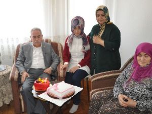 ak Partili Berber’den Şehit Madenci Çocuğuna Doğum Günü Sürprizi