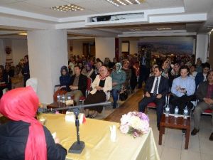 Başkan Eser, Anneler Günü’nde Annelerle Bir Araya Geldi