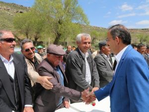 AK Parti Milletvekili Adayı Mehmet Özhaseki: