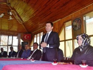 Ziya Altunyaldız Altınekin’de Vatandaşlarla Buluştu