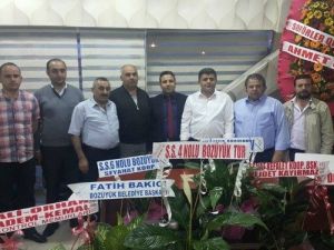 Başkan Bayrak, Güven Tazeledi