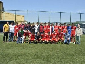 Saltukovaspor-u19 Futbol Takımı Şampiyon Oldu