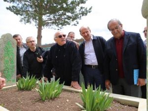 22. İlahiyat Fakültesi Dekanları Toplantısı Geziyle Sona Erdi