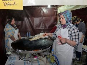 ‘9.Geleneksel Yerel Tatlar Festivali’nde Kastamonu Ve Roman Rüzgarı Esti