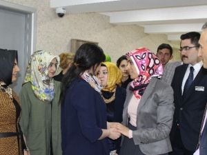 Taşkesenlioğlu, Erzurumluların Gönlünü Fethediyor
