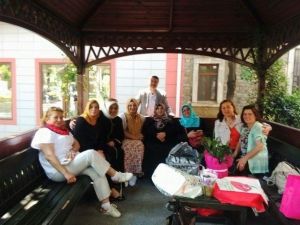 Kaskon Kadın Kolları Darülaceze’de Anneler Günü Etkinliği Düzenledi