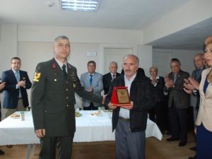 Yılın Şoförü Plaketle Ödüllendirildi