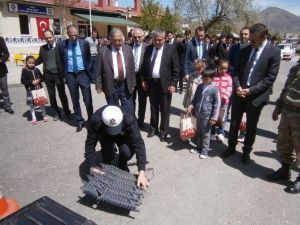 Öğrencilere Trafik Haftası Ödülleri Verildi