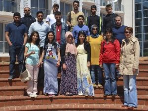 Yabancı Öğrencilerden Uygulama Oteline Ziyaret