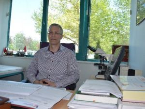 ERÜ Hematoloji Anabilim Dalı Başkanı Ve Kan Merkezi Sorumlusu Prof. Dr. Bülent Eser: