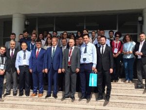 Manisa’da ‘Kariyer Günleri’ Konferansı