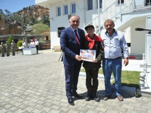 Engelli Askerlerin Tezkere Sevinci
