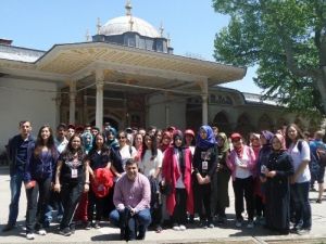 41 Genç Adım Adım Tarih Turunda