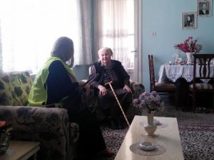 Gönüllü Akademisi Yalnız Yaşayan Anneleri Unutmadı
