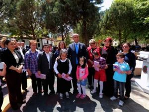 Vali Çomaktekin Engellilerle Buluştu