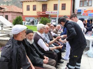 Oltu’da Öğrencilerden Hemşireler Günü Etkinliği