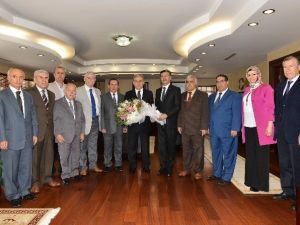 Vali Büyük’e, “Vakıflar Haftası” Ziyareti