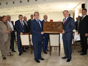 Savaş: "Esnafın Ahilik Kültürü’nden Kopmaması Gerekiyor"