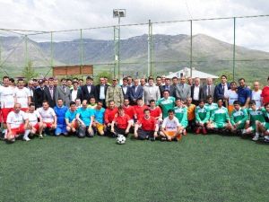 Ekinözü’nde Kurumlar Arası Futbol Turnuvası Başladı