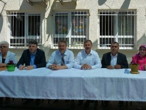 Çerçi Ve Özdağ Laleli’de Vatandaşlarla Buluştu