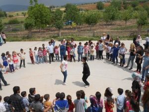 Eksi 7 Topluluğu’ndan Duruca Köyü’nde “Farkındalık” Etkinliği