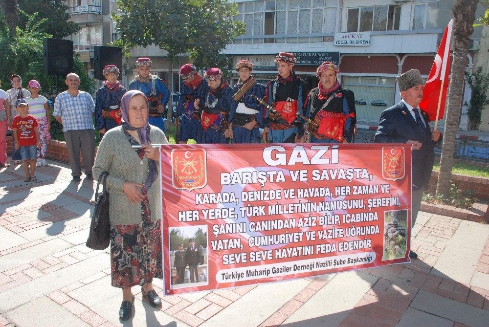 NAZİLLİ’DE GAZİLER GÜNÜ TÖRENLE KUTLANDI 2