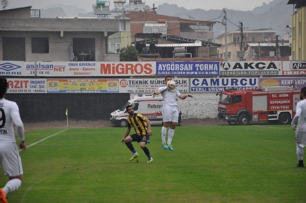 NAZİLLİ BELEDİYESPOR: 4 ANKARAGÜCÜ: 1 9