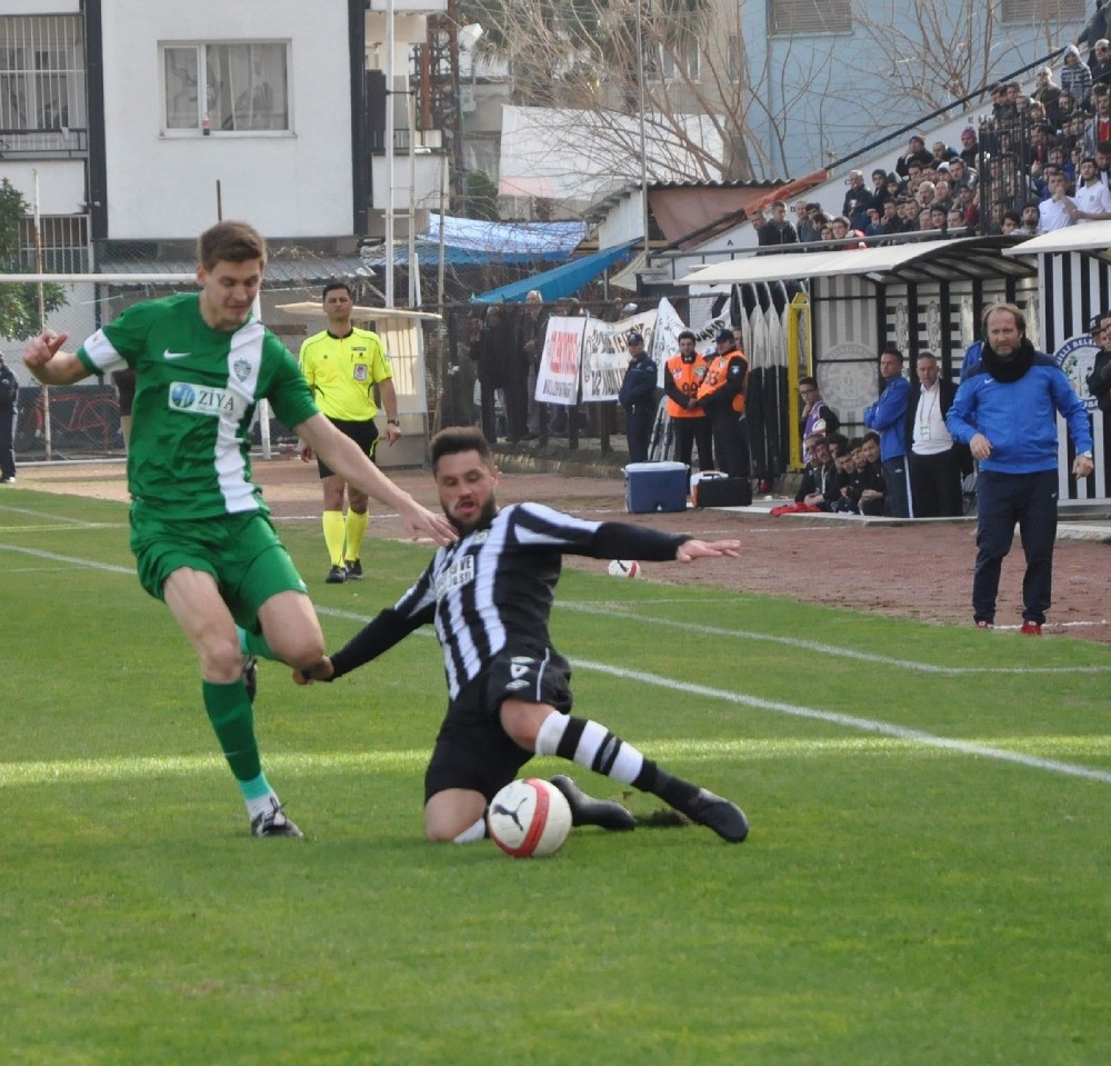 NAZİLLİ BLD: 3 KIRKLARELİSPOR: 0 2