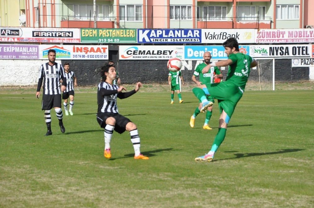 NAZİLLİ BLD: 3 KIRKLARELİSPOR: 0 7