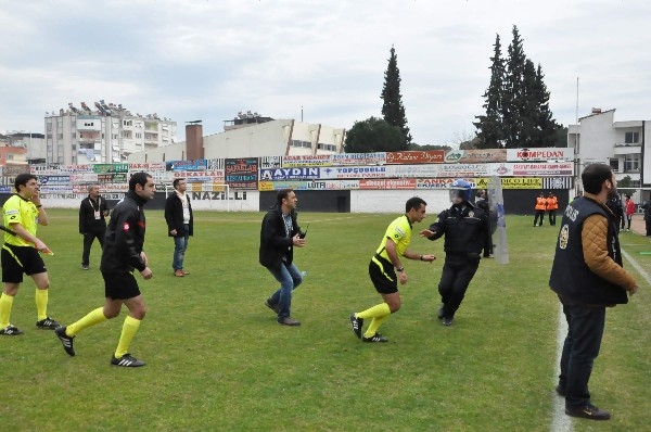 NAZİLLİ'DE HAKEM FACİASI! 17