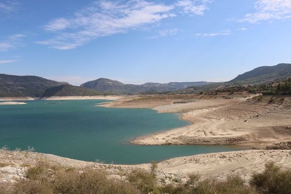 Arapapıştı Kanyonu'nda sular çekildi 4