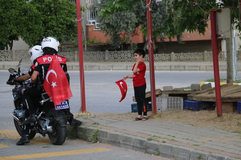 NAZİLLİ TEK YÜREK 23 NİSAN'I KUTLADI 10