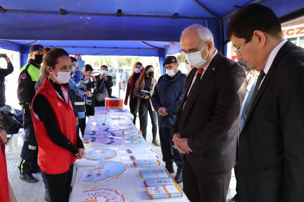 Nazilli “ Kadına şiddete hayır ” dedi 8