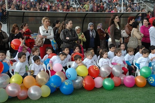 YENİPAZAR’DA ‘ÇOCUK ŞENLİĞİ’ 12