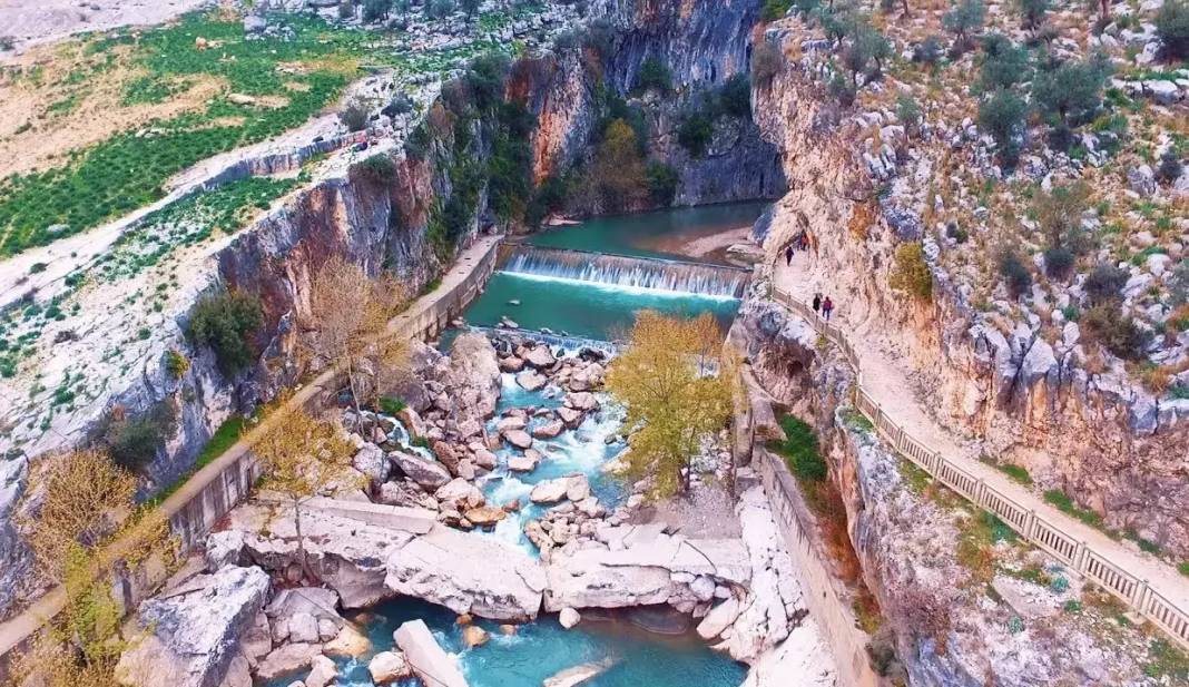 Türkiye'de görülmesi gereken 10 kanyon! Listede Aydın'da o muhteşem yer de var 9