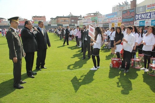 23 NİSAN TÖRENLERLE KUTLANDI 17