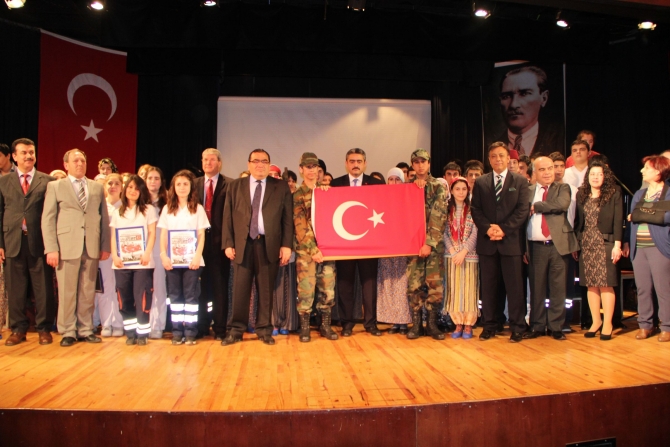 'MEHMET AKİF TÜRK AYDINIDIR' 14