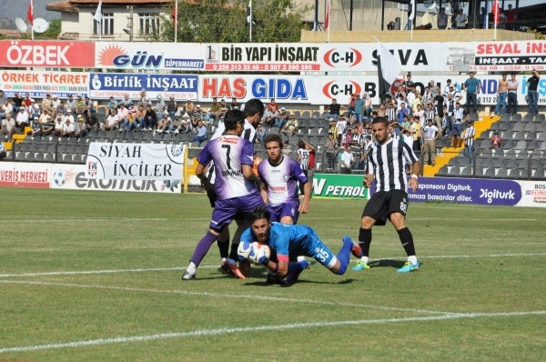 Nazilli Bozguna Uğradı 5-0 14