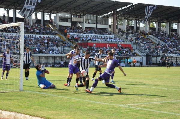 Nazilli Bozguna Uğradı 5-0 29