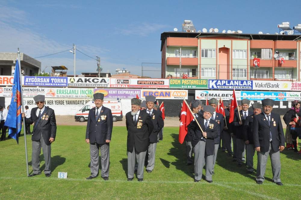 29 EKİM CUMHURİYET BAYRAMI NAZİLLİ’DE KUTLANDI 1