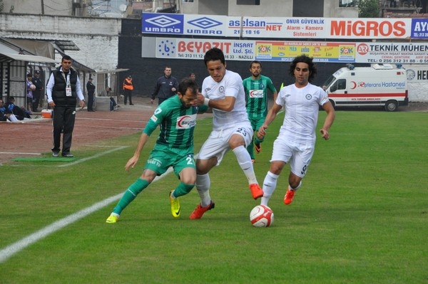 NAZİLLİ BELEDİYESPOR: 1 KIZILCAHAMAMSPOR AŞ: 1 11