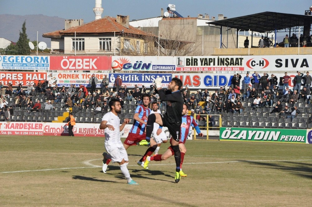 NAZİLLİ BELEDİYESPOR: 2 OFSPOR:0 15