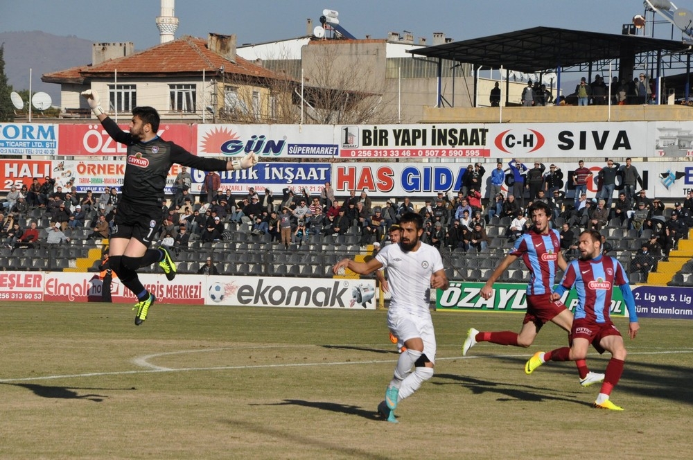 NAZİLLİ BELEDİYESPOR: 2 OFSPOR:0 16