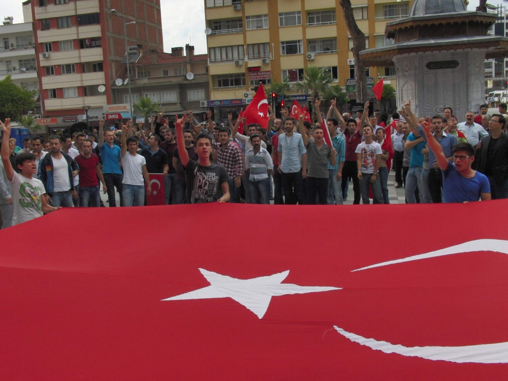 Nazilli’de ‘Bayrağa Saygı Yürüyüşü’ düzenlendi 5