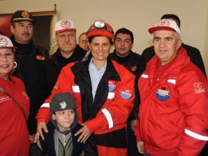 Çerçioğlu’nu ‘Baş Kurtarıcı’ İlan Ettiler