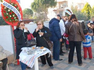Karadenizlilerin Hamsi Şenliğine Yoğun İlgi